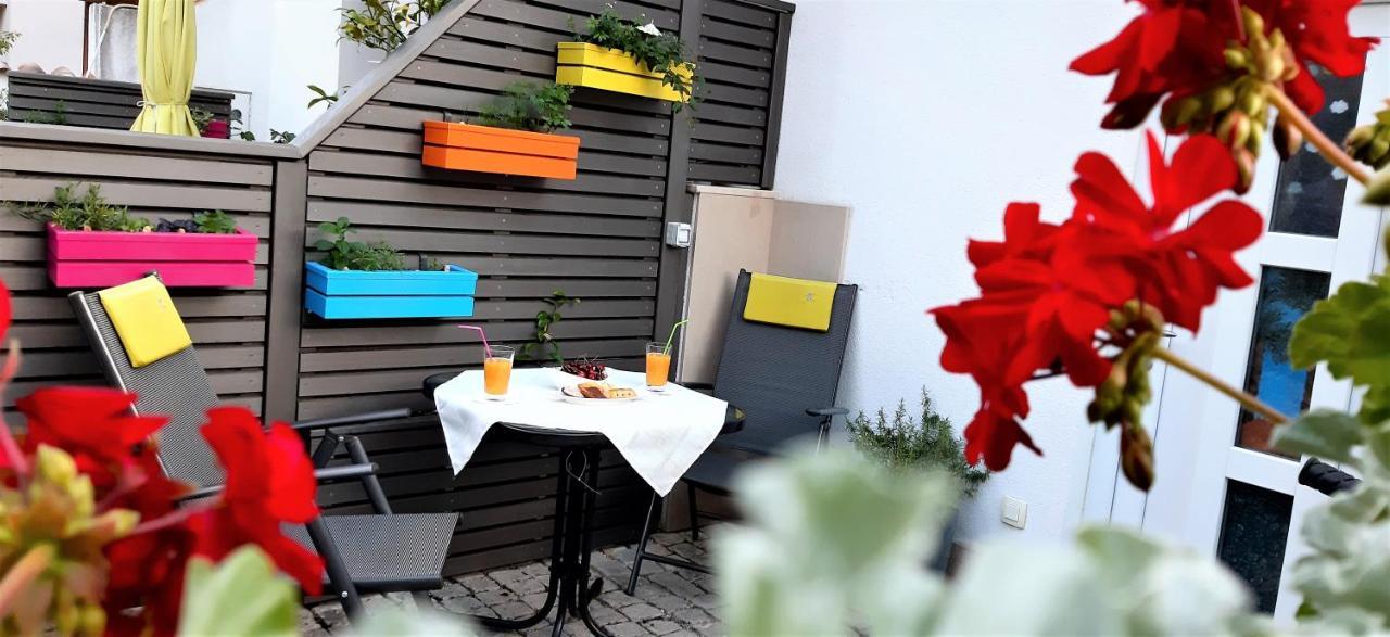 Apartments Sarc ロヴィニ エクステリア 写真